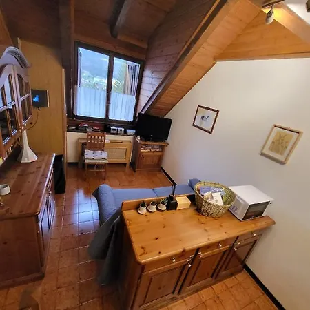 La Casa Lassu Lägenhet Tarvisio